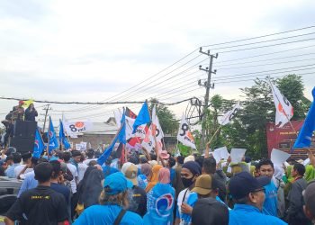 Setyo Wahono dan Nurul Azizah Daftar di KPU: Perjalanan Menuju Pilkada 2024 Dimulai