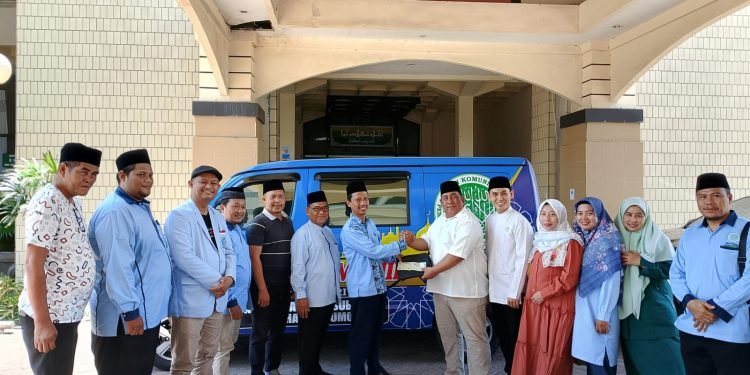 Hibah Mobil Operasional: DPW BKPRMI Jawa Timur Perkuat Pelayanan Masjid untuk Umat