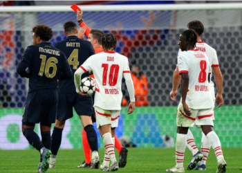 Main dengan 10 Pemain, Juventus Raih Kemenangan Dramatis di Markas Leipzig