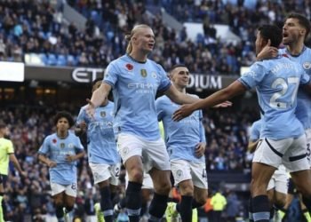 Kemenangan Tipis, Haaland Bawa Manchester City Kuasai Puncak Klasemen