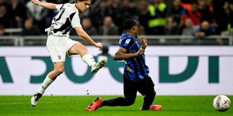 Arsenal vs Liverpool Berakhir Imbang 2-2, Persaingan Puncak Liga Inggris Memanas!