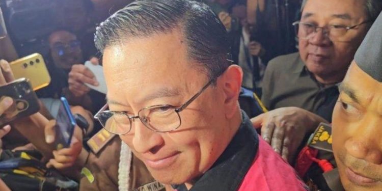 “Korupsi Impor Gula: Eks Mendag Tom Lembong Resmi Jadi Tersangka