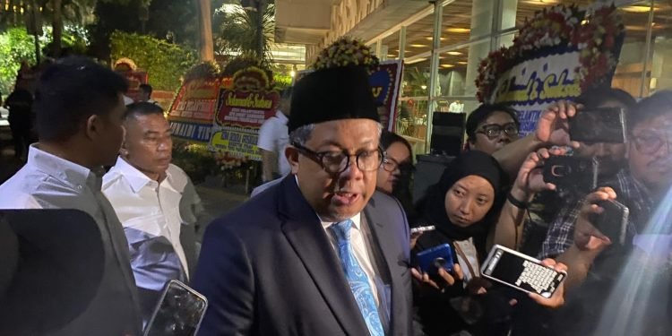 Fahri Hamzah Terima Tantangan Prabowo, Targetkan Bangun 3 Juta Rumah Setiap Tahun