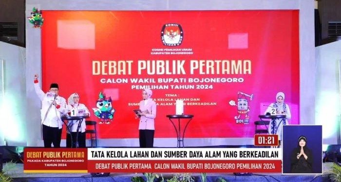 Anggaran Rp. 233 Juta Ludes, Debat Pilkada Bojonegoro Ricuh, Masyarakat Kecewa