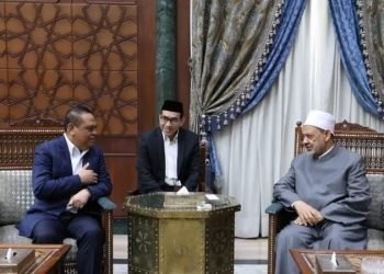 Syafruddin Kambo Temui Grand Syekh Al Azhar, Bahas Kerja Sama untuk Pendidikan dan Perdamaian Dunia