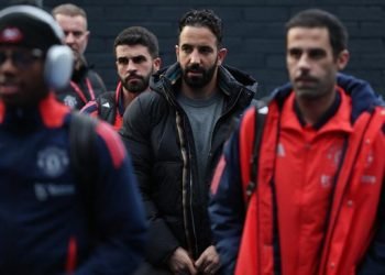 Man Utd Tersandung di Portman Road: Ruben Amorim Gagal Beri Kemenangan di Debutnya