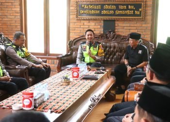 Bersama PSHT, Kapolres Bojonegoro Galang Dukungan untuk Pilkada Damai
