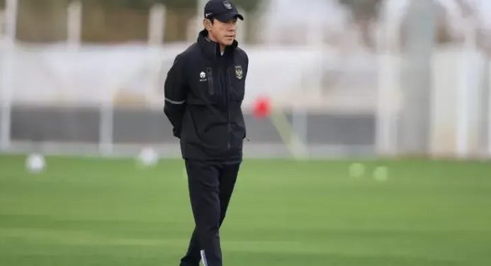 Shin Tae-yong Resmikan Akademi Sepakbola untuk Masa Depan Timnas Indonesia