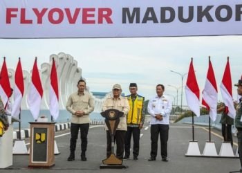 Presiden Prabowo Resmikan Flyover Madukoro di Semarang