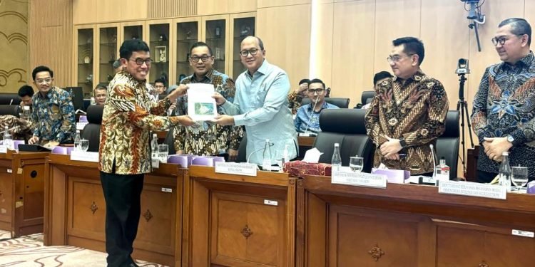 Muh Haris Dorong Menteri Investasi dan Hilirisasi Tinjau Kendal Industrial Park untuk Maksimalkan Potensi Ekonomi Jawa Tengah