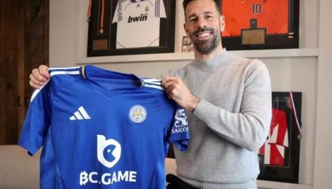 Ruud van Nistelrooy Resmi Latih Leicester City, Siap Bangkitkan Prestasi Klub