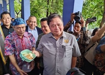 Airlangga Akui Tarif PPN 12% untuk Akomodasi Program Makan Bergizi Gratis