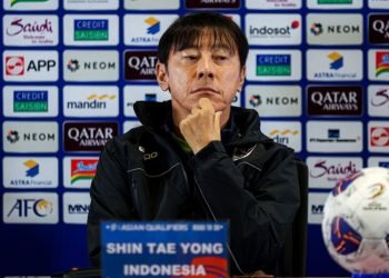 Tak Terlibat! Choi Hyun-suk Klarifikasi Tuduhan Buzzer Shin Tae-yong