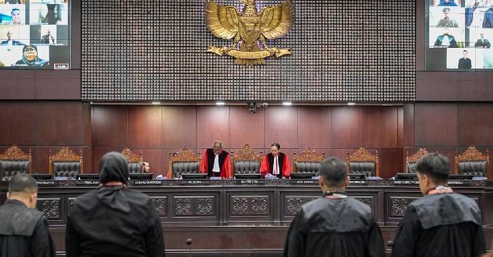 Gugatan Kolom Agama Ditolak, MK Jaga Nilai Religius