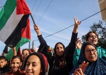 Gencatan Senjata Fase Pertama Berlaku: Hamas Bebaskan 3 Sandera, Israel Lepaskan 90 Tahanan Palestina