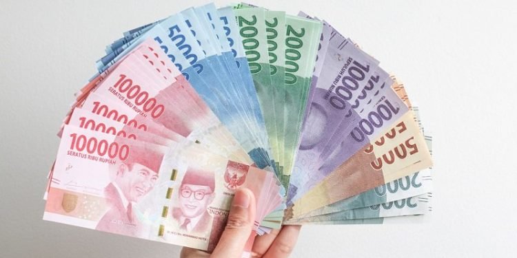 Beredar Uang Rupiah Palsu, Ini Tips Mudah Cek Keasliannya!