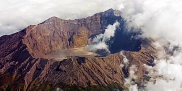 Gunung Raung