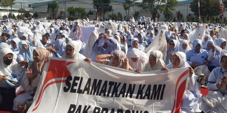 Buruh Gugat PHK Massal Sritex: Serikat Pekerja Siapkan Class Action dan Aksi Besar-besaran