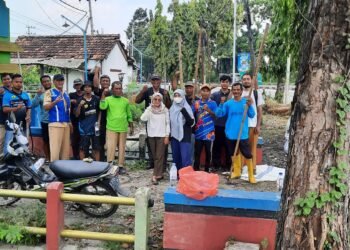 Sinergi Jaga Lingkungan, UPT PSDA Babat dan DLH Bersihkan Saluran Kali Konang