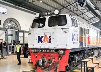 Pemerintah: Fokus Transportasi Nasional, Bukan Gerbong Perokok