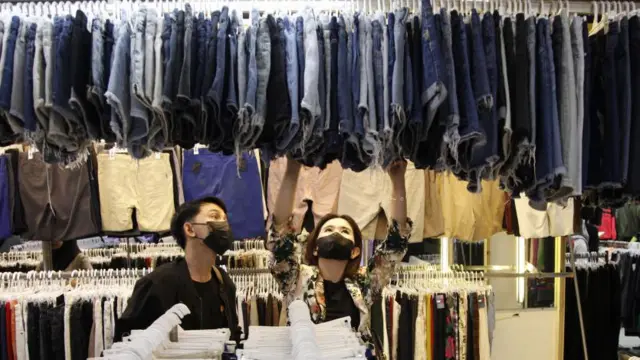 baju bekas