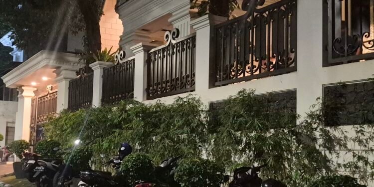 istana