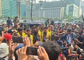 Demo BEM UI di Bundaran HI Memanas, Ini 8 Tuntutannya