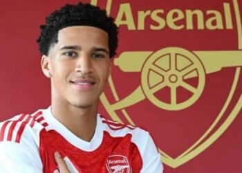 Dipanggil Curacao, Pemain Arsenal Ini Pamer Jersey Indonesia