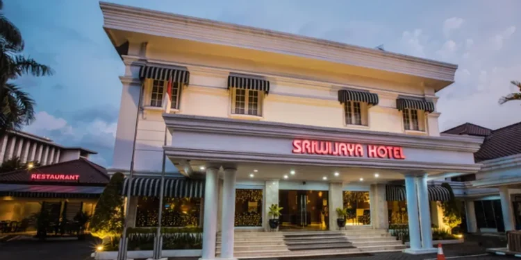 6 Hotel Tua di Indonesia yang Masih Bertahan hingga Kini