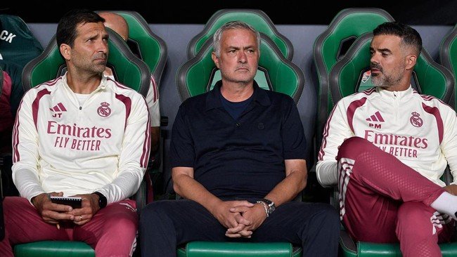 Kalah di Derbi Madrid, Mourinho Beri Pemain Libur Sepekan