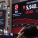 IHSG Terjun ke Level 5.940, Seluruh Sektor Saham Tertekan