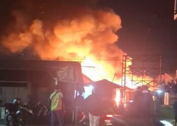 kebakaran pasar cukir