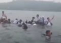 perahu terbalik
